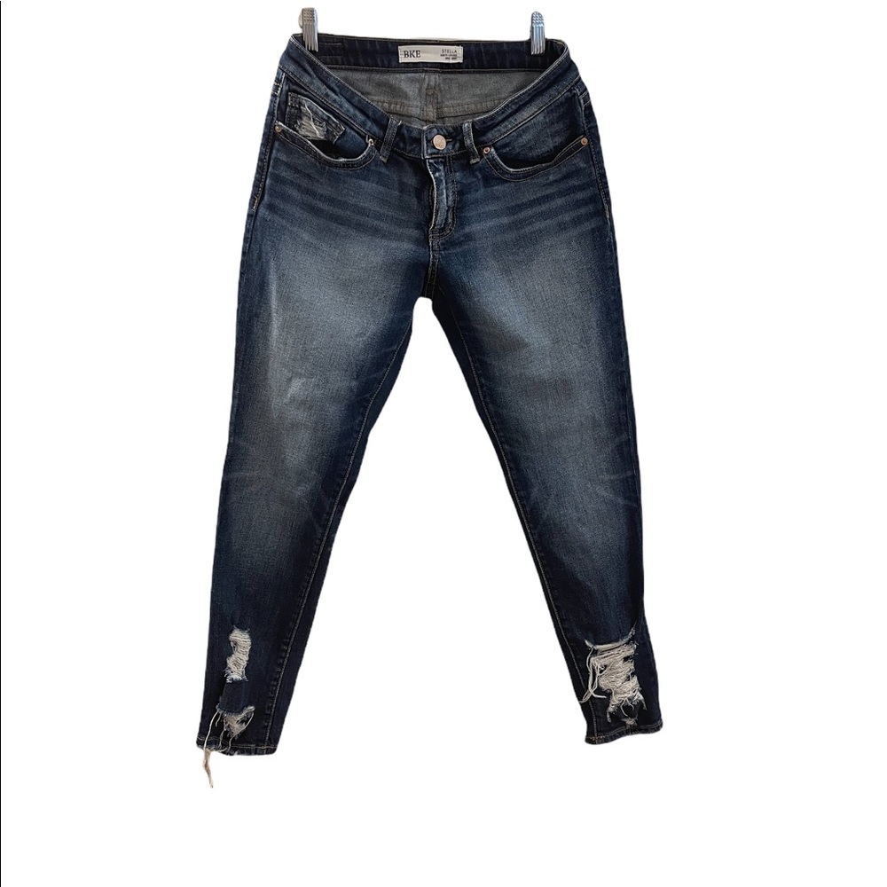 Buckle jeans